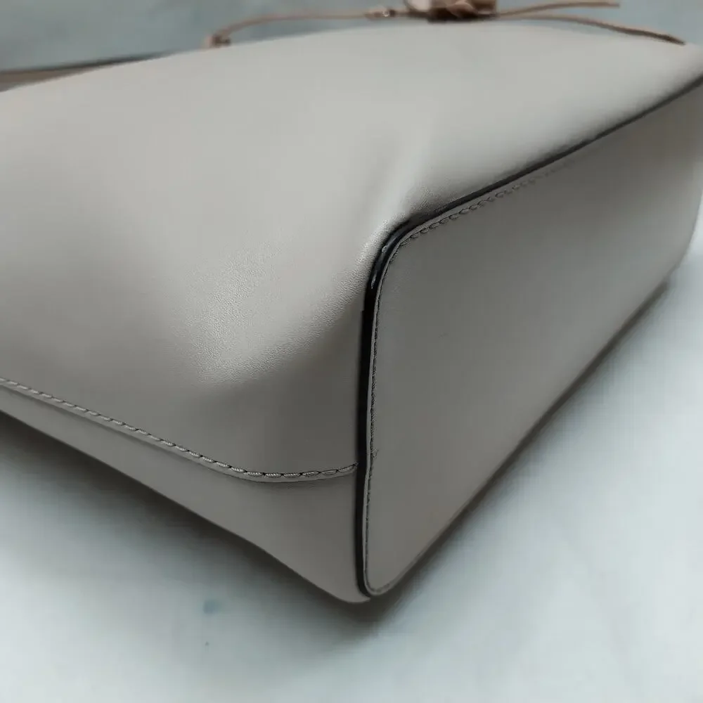 Kate Spade New York Beige Leather Double Handles Tote Bag